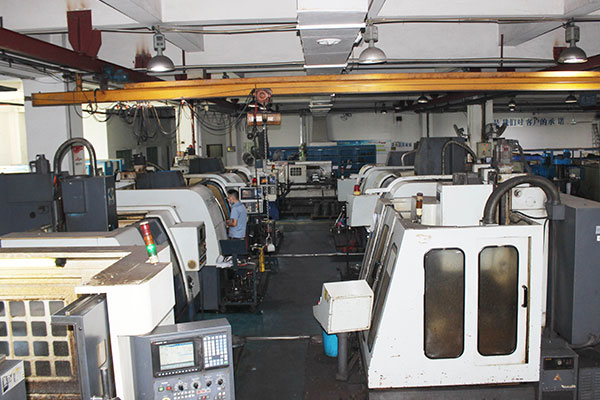 聯合-換熱器生産車間